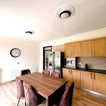 Separate With Pool And Garden In Lefkosa * Girne