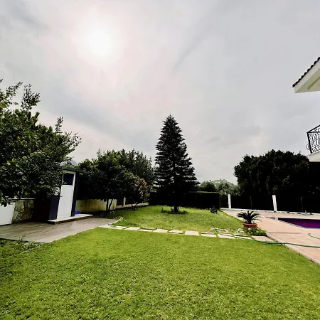 Daire Separate With Pool And Garden In Lefkosa