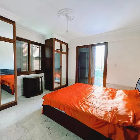Appartement Separate With Pool And Garden In Lefkosa