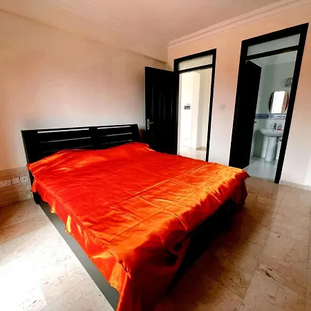 Separate With Pool And Garden In Lefkosa Appartement
